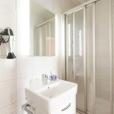 Haus Irene Sellin (Rugen)